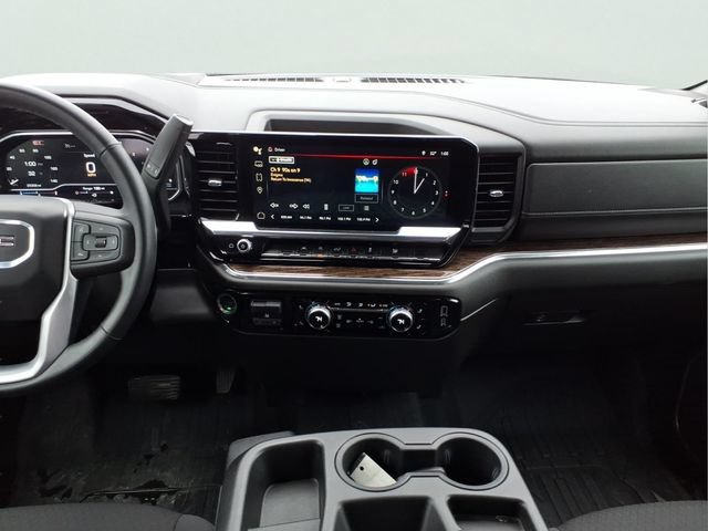 Used 2024 GMC Sierra 1500 Elevation w/ LPO, Elevation Black Package AWD/4WD image 13