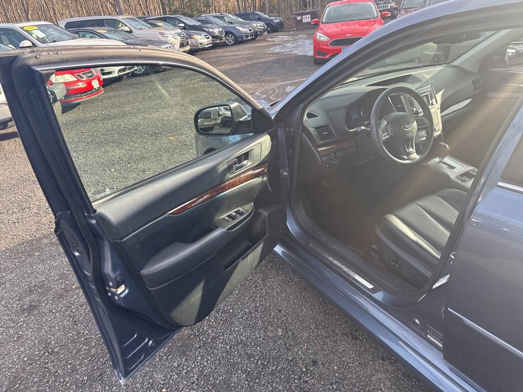 Used 2013 Subaru Legacy 3.6R Limited image 26