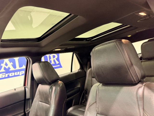 Used 2015 Ford Explorer Sport w/ Equipment Group 401A AWD/4WD image 46