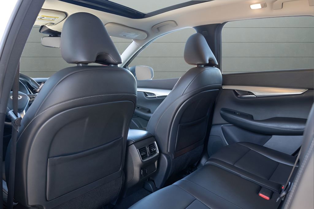 Used 2021 INFINITI QX50 Luxe AWD/4WD image 52