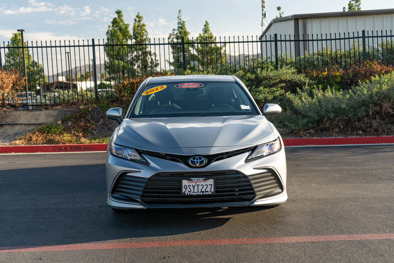Certified 2022 Toyota Camry LE AWD/4WD image 2