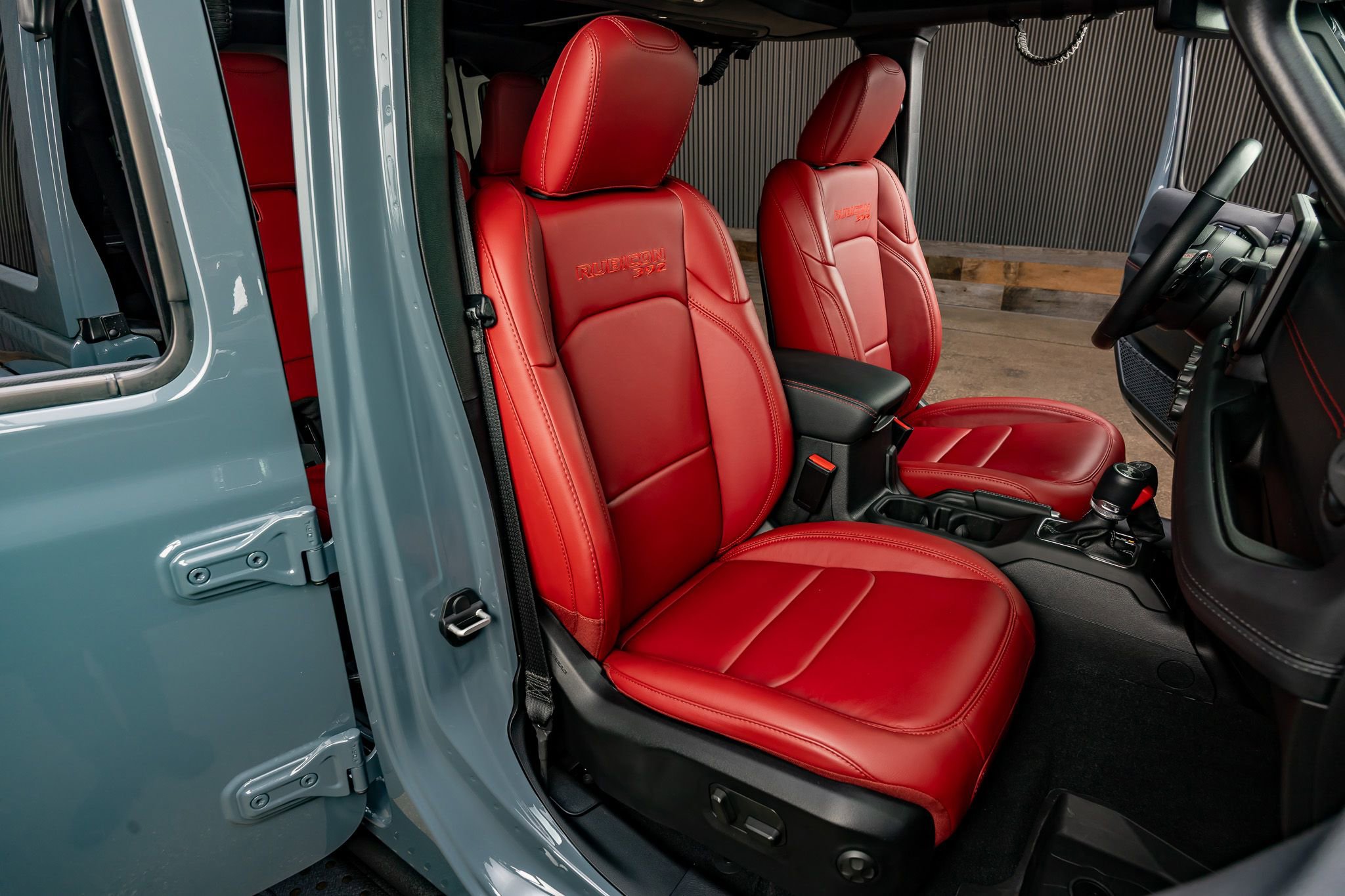 Used 2024 Jeep Wrangler Unlimited Rubicon 392 image 32