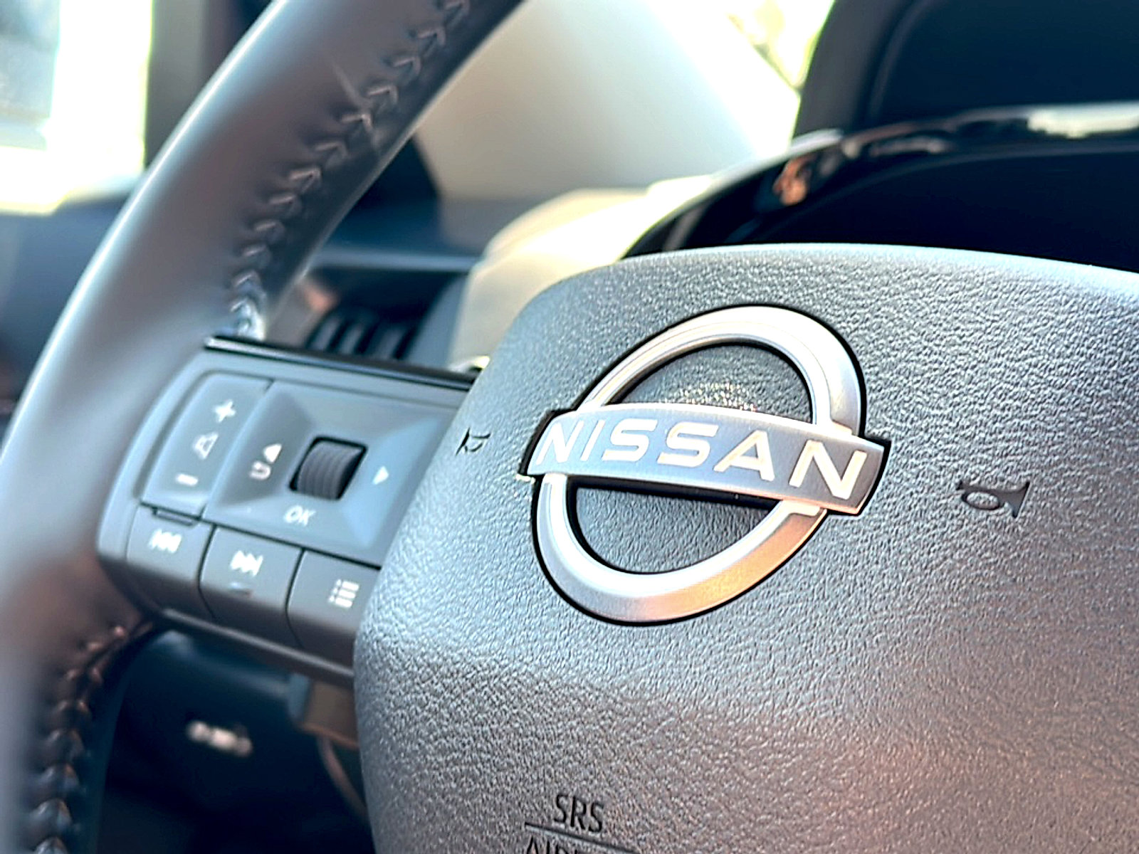 New 2026 Nissan Pathfinder SL image 21