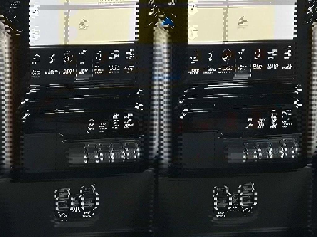 Used 2023 RAM 1500 Limited image 14