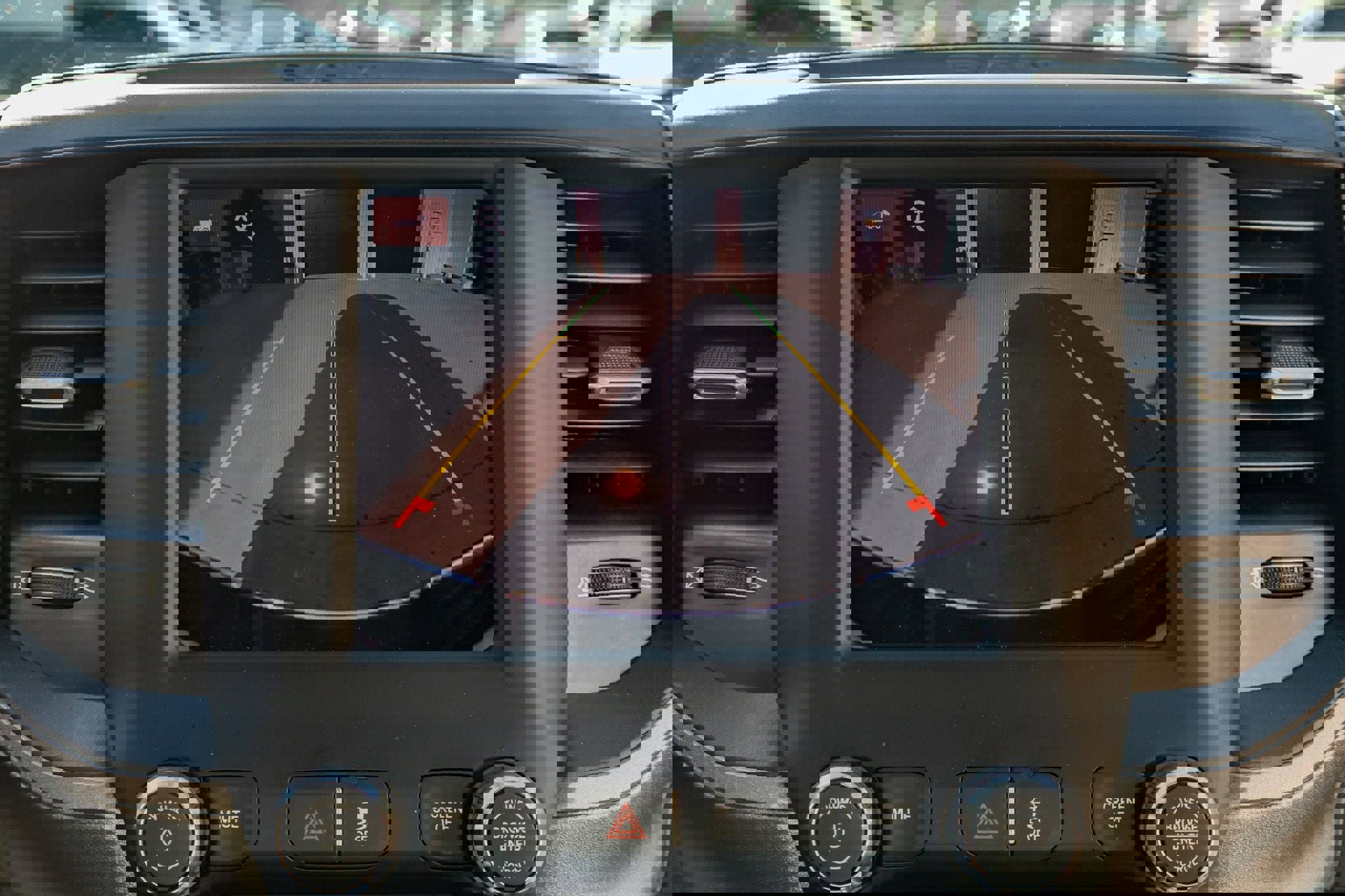 Used 2024 RAM 3500 Tradesman w/ Chrome Appearance Group image 25