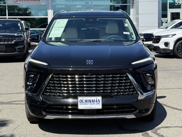 Used 2025 Buick Enclave Avenir w/ Super Cruise Package FWD image 7