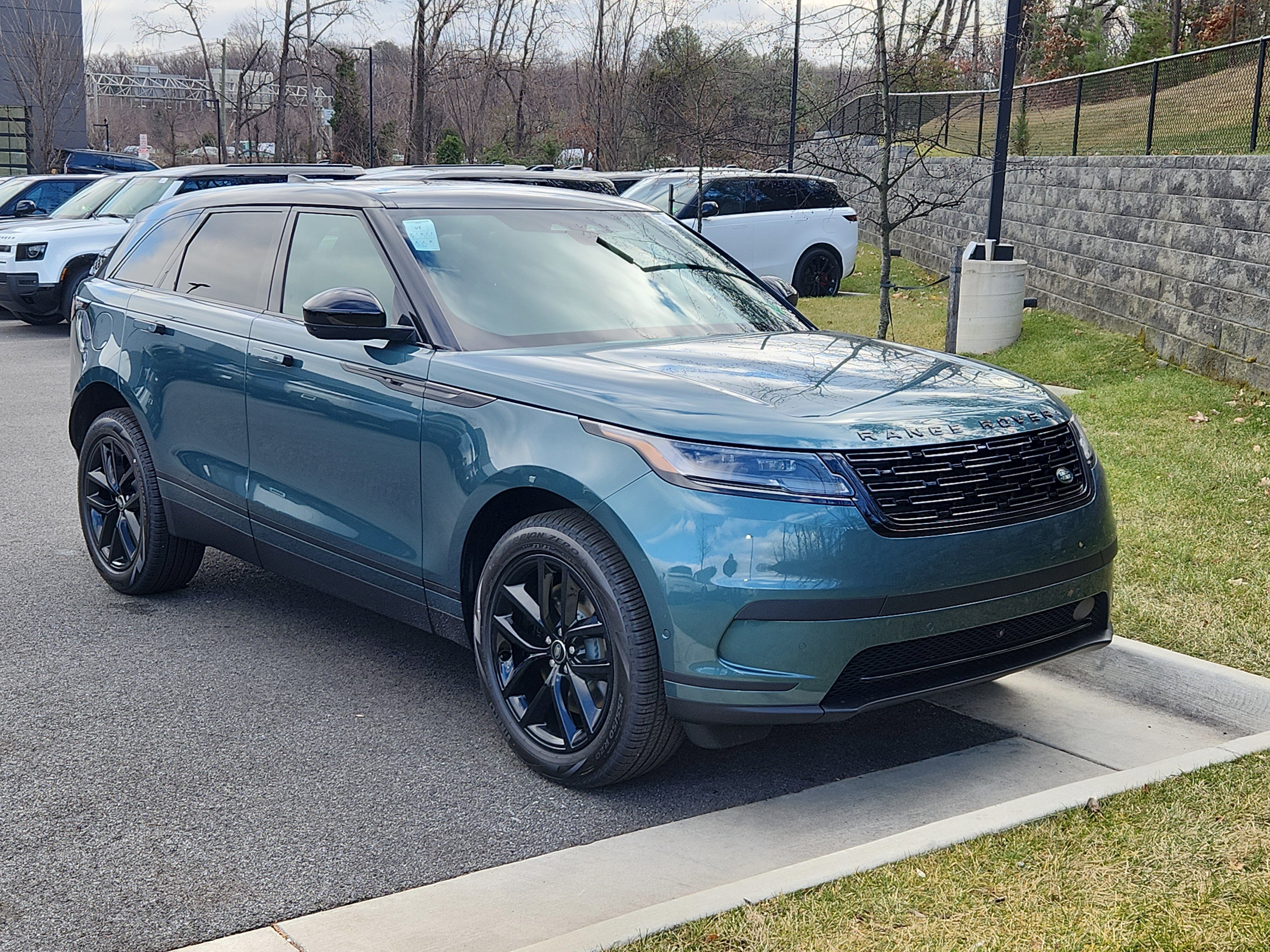 Used 2026 Land Rover Range Rover Velar S image 10