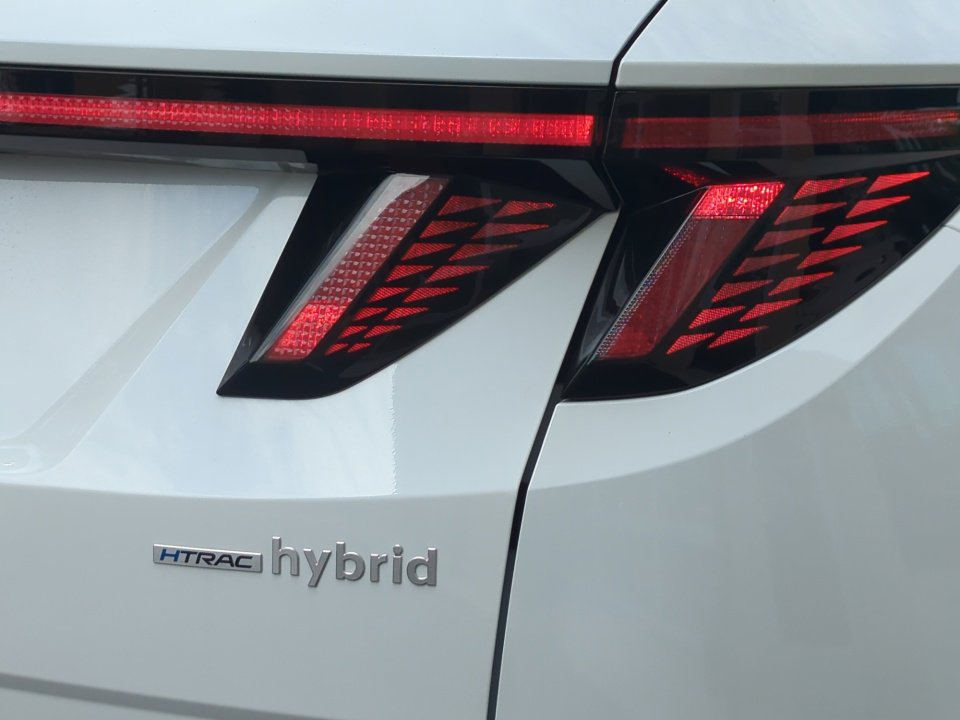 New 2026 Hyundai Tucson Limited AWD/4WD image 16