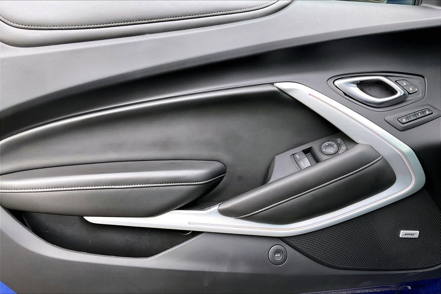 Used 2020 Chevrolet Camaro SS image 15