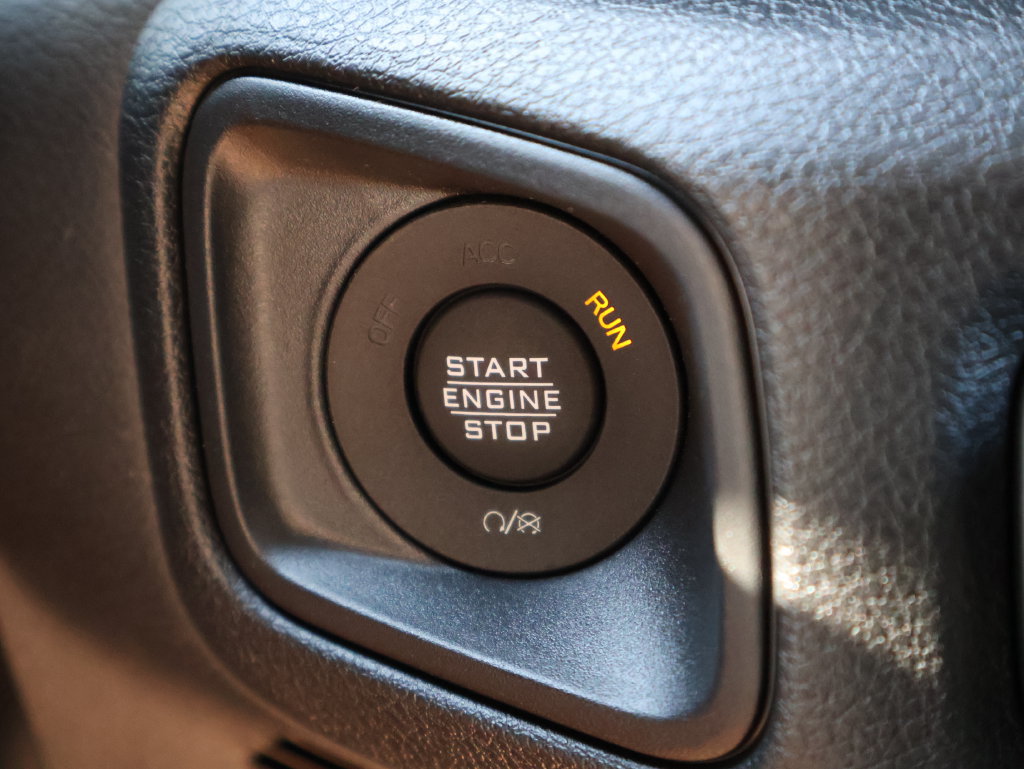 New 2026 Jeep Gladiator Sport AWD/4WD image 30