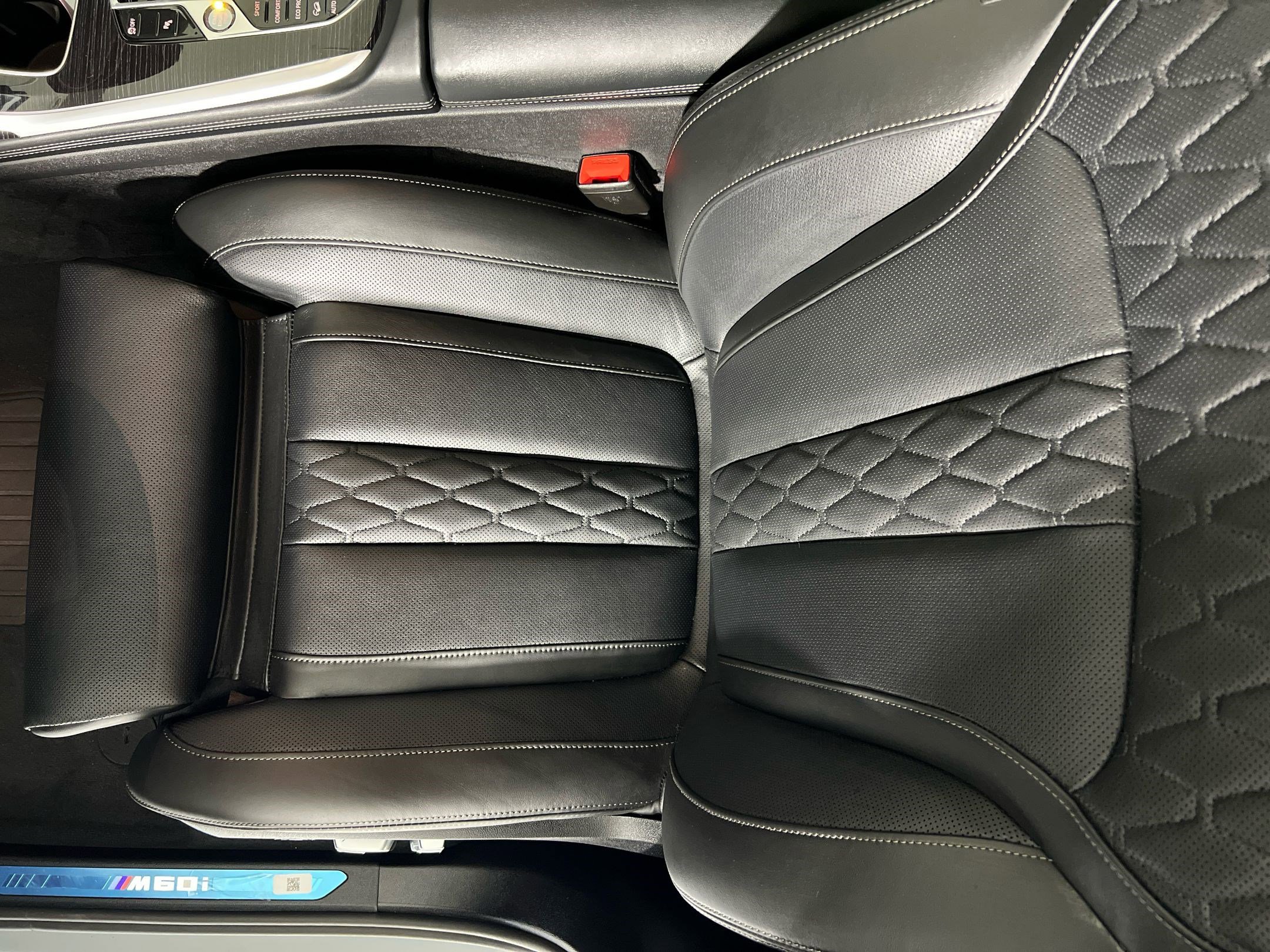 New 2026 BMW X7 M60i image 26