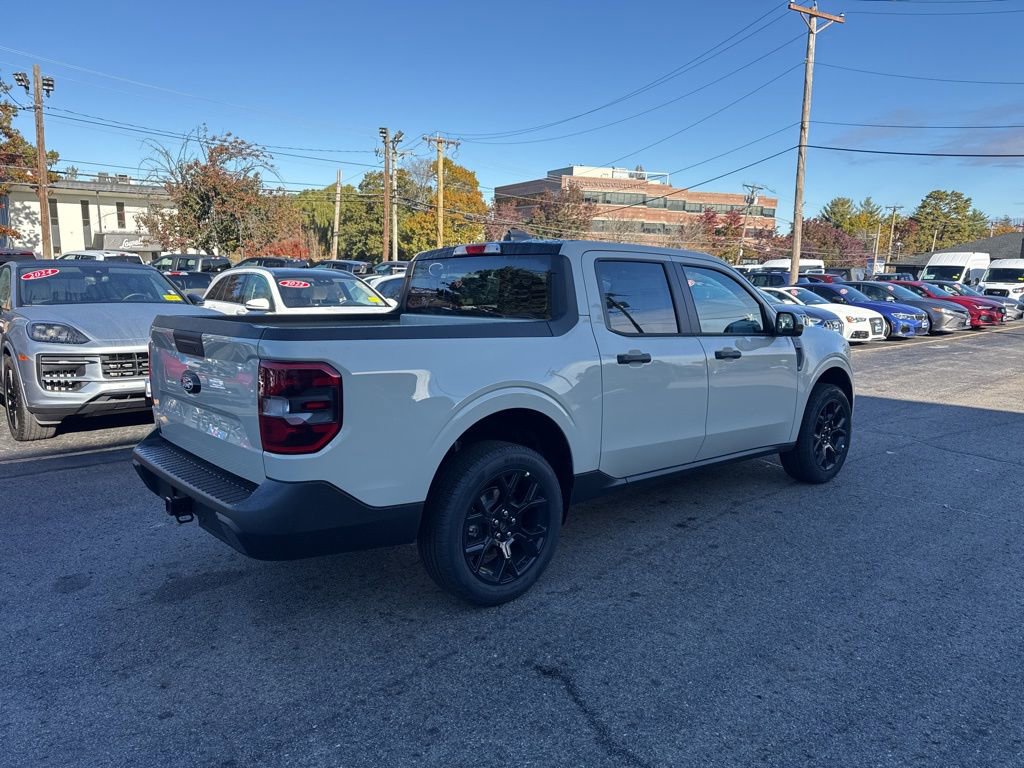 New 2025 Ford Maverick XLT w/ Black Appearance Package image 6