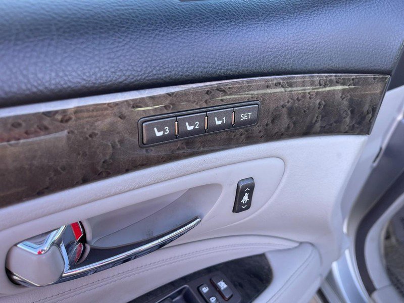 Used 2007 Lexus LS 460 image 15