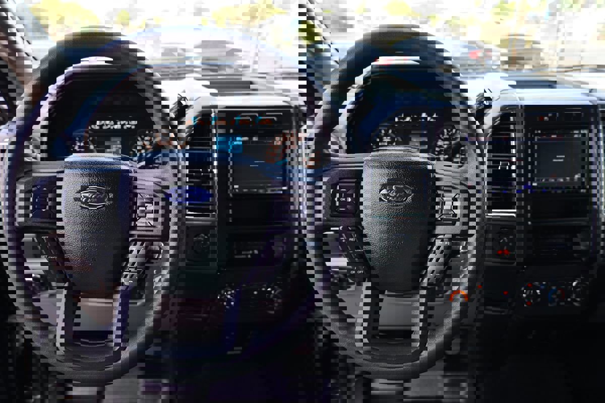 Used 2016 Ford F150 XLT image 22