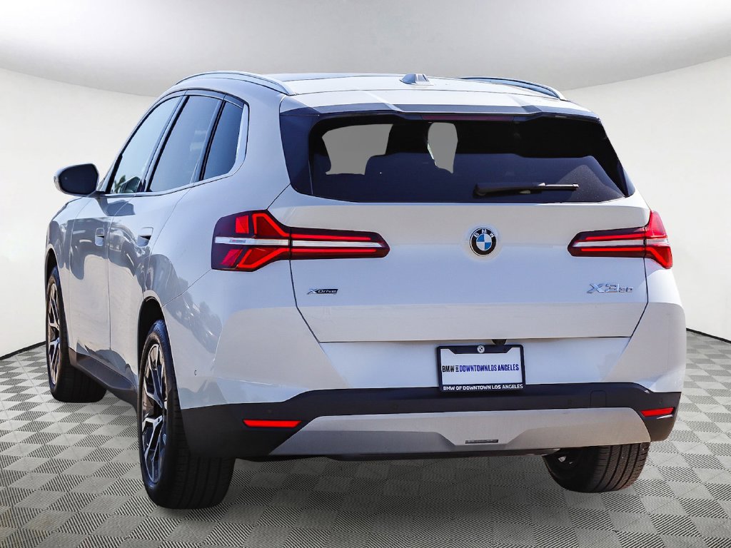 Used 2026 BMW X3 xDrive30i w/ Premium Package AWD/4WD image 8