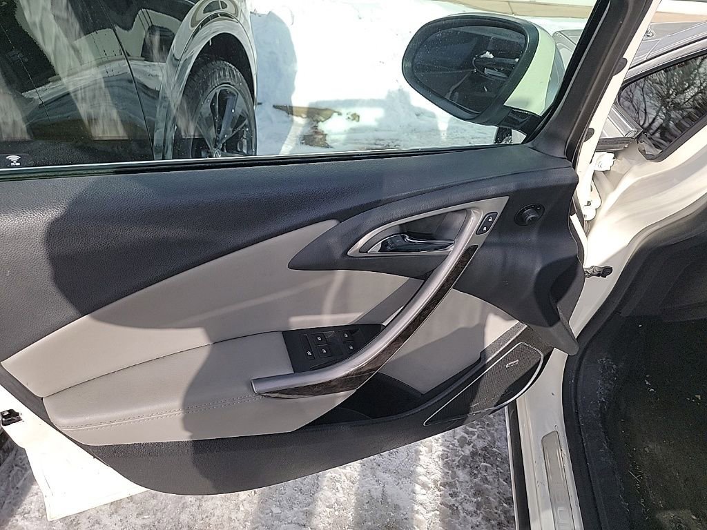 Used 2016 Buick Verano Sport Touring w/ Experience Buick Package image 10