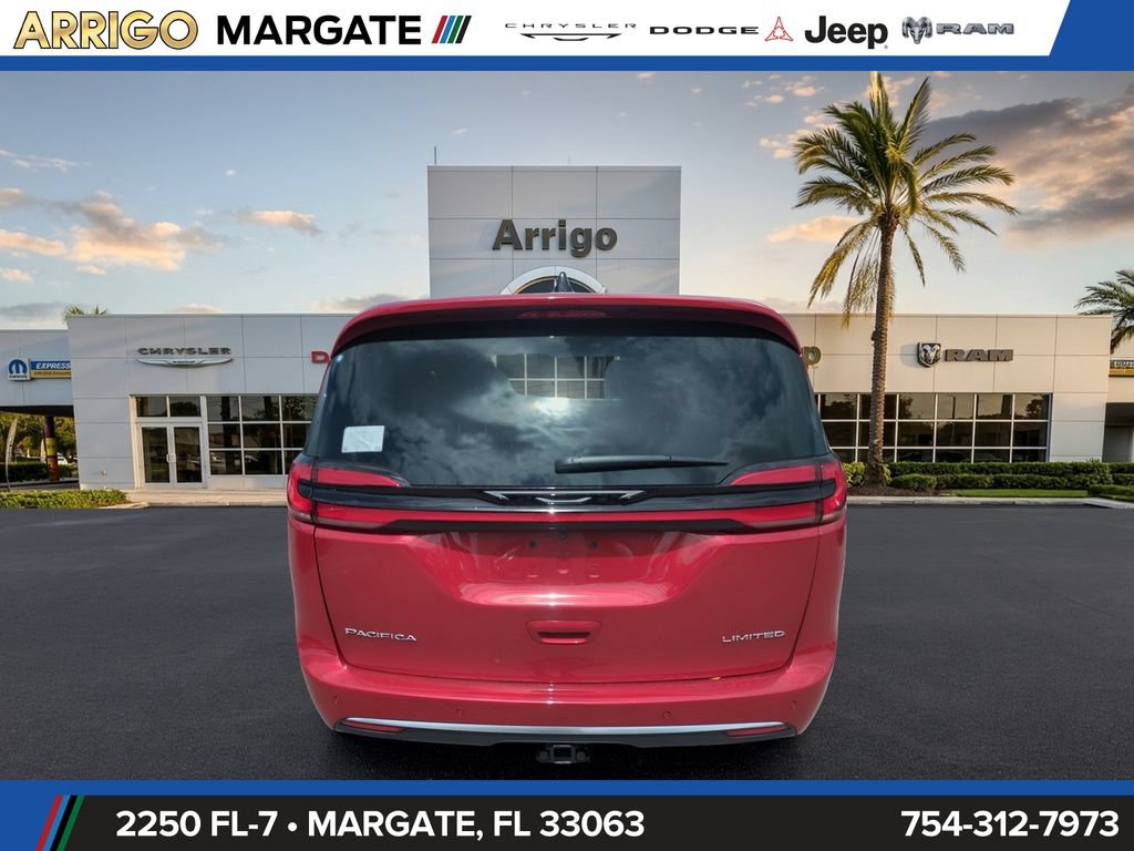New 2027 Chrysler Pacifica Limited w/ Family Tech Group FWD image 6