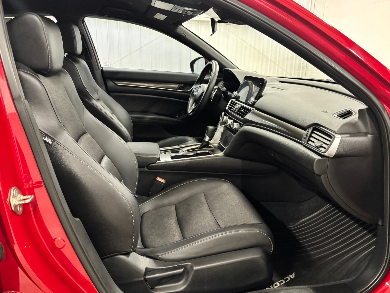 Used 2019 Honda Accord Sport image 22