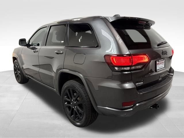 Used 2021 Jeep Grand Cherokee Laredo X image 11