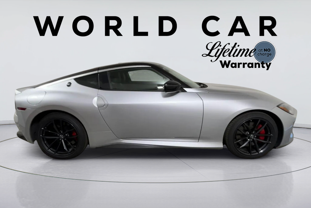 Used 2025 Nissan Z Performance w/ Floor Mat Package RWD image 2