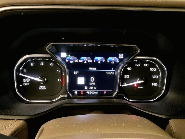 Used 2021 GMC Yukon Denali w/ Denali Ultimate Package AWD/4WD image 19