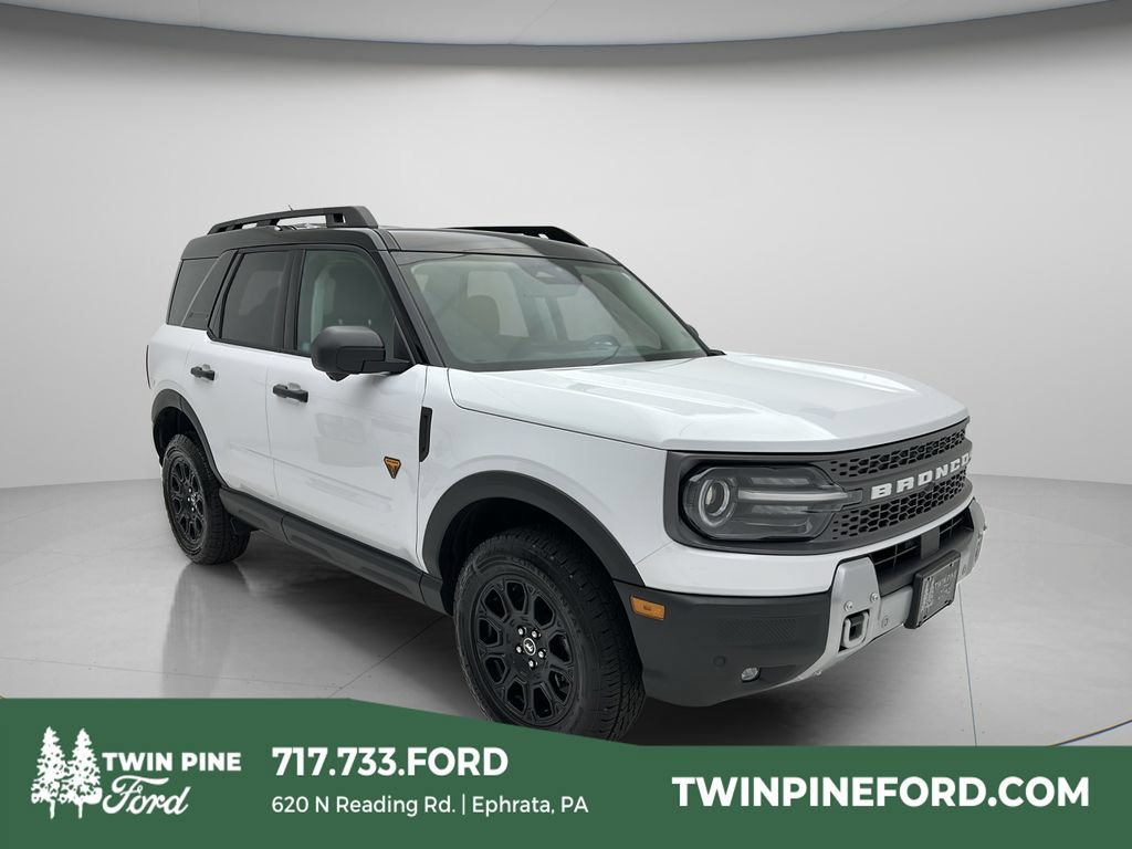 Used 2025 Ford Bronco Sport Badlands AWD/4WD image 1
