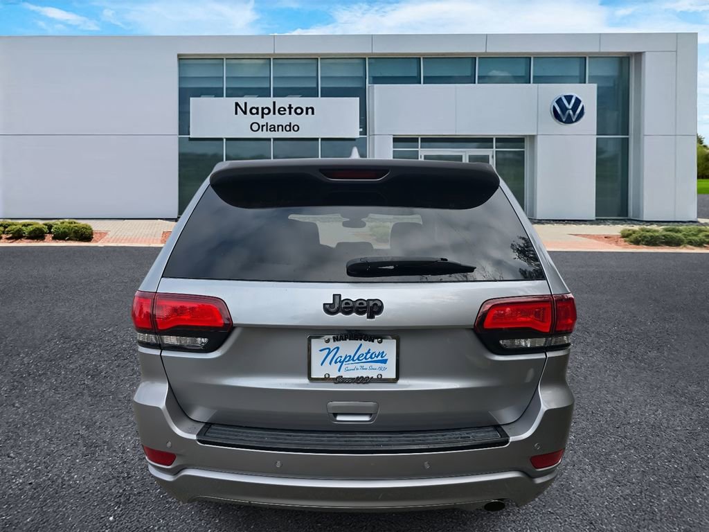 Used 2018 Jeep Grand Cherokee Altitude image 5