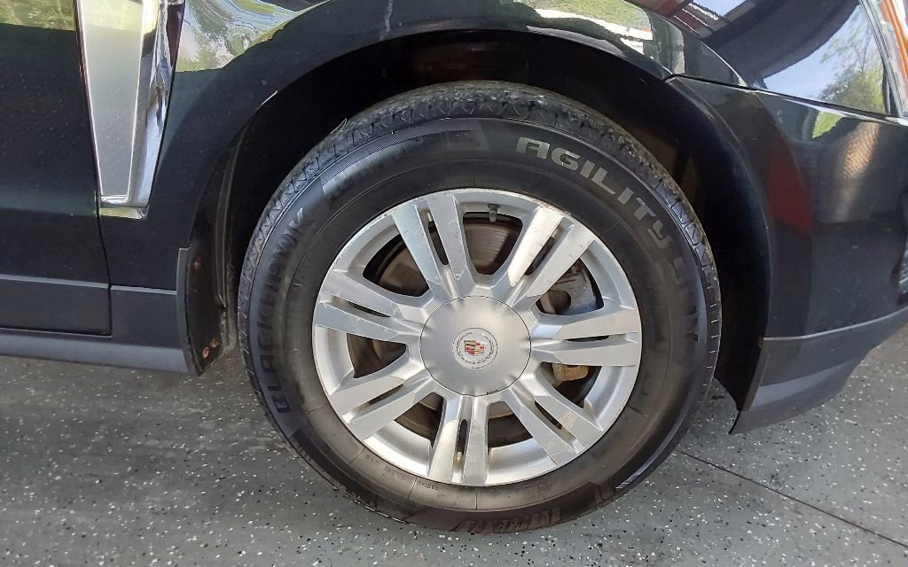 Used 2013 Cadillac SRX Luxury AWD/4WD image 22