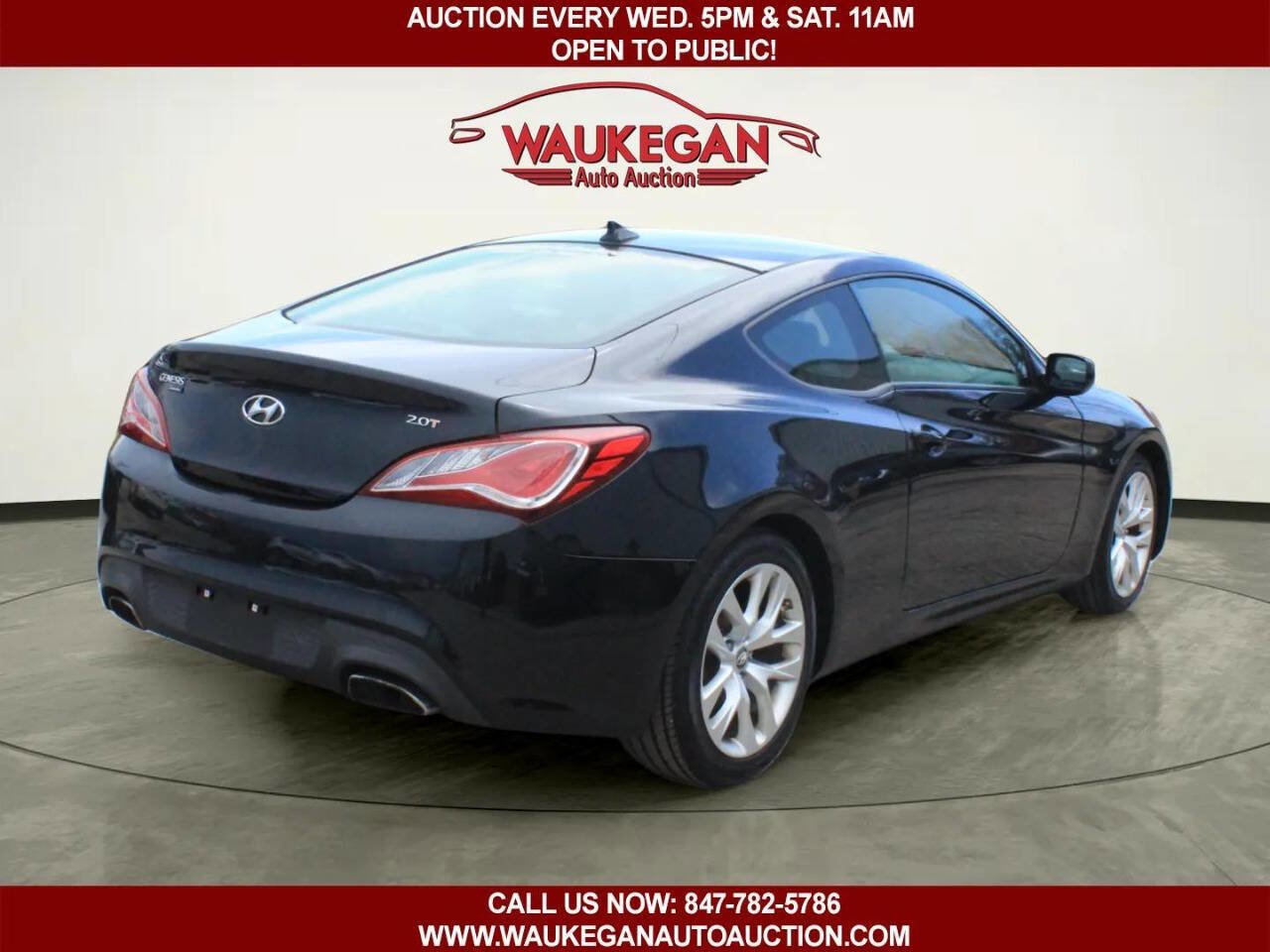 Used 2014 Hyundai Genesis 2.0T image 5