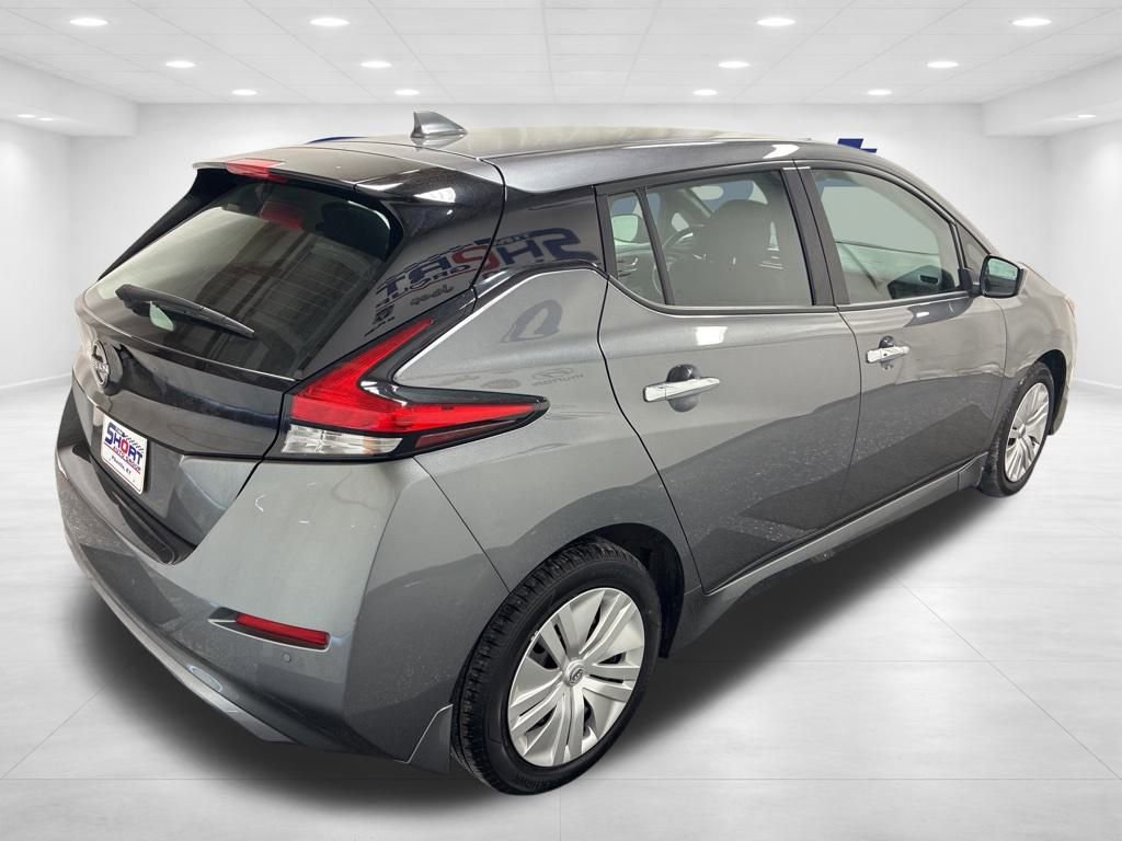 Used 2023 Nissan Leaf S image 4