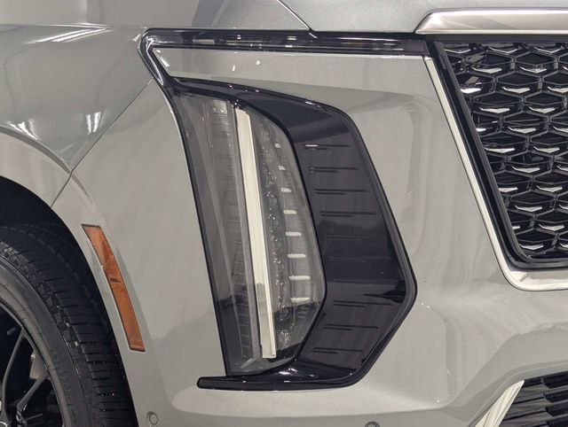 Used 2026 Cadillac Escalade Luxury image 31