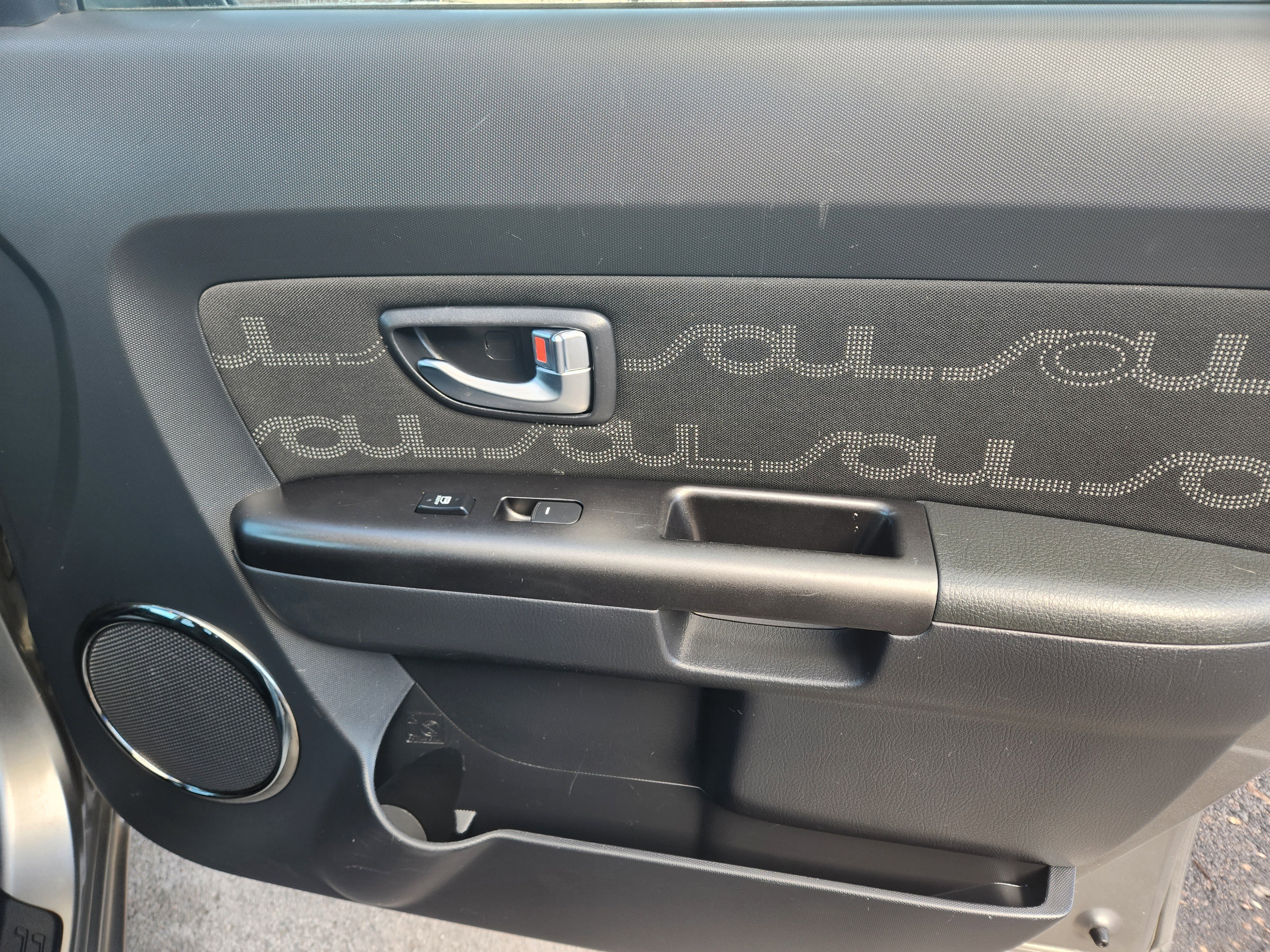 Used 2013 Kia Soul + w/ Audio Pkg image 14