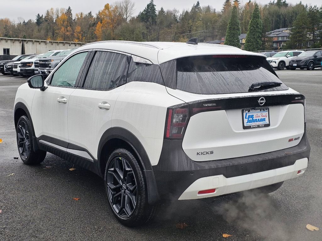 New 2026 Nissan Kicks SR w/ SR Premium Package image 7