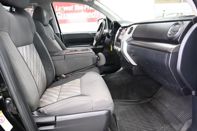 Used 2020 Toyota Tundra SR5 AWD/4WD image 12