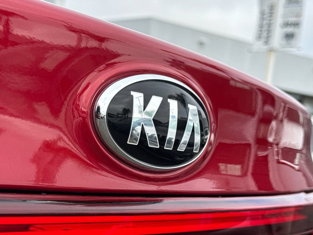 Used 2019 Kia Forte LXS FWD image 9