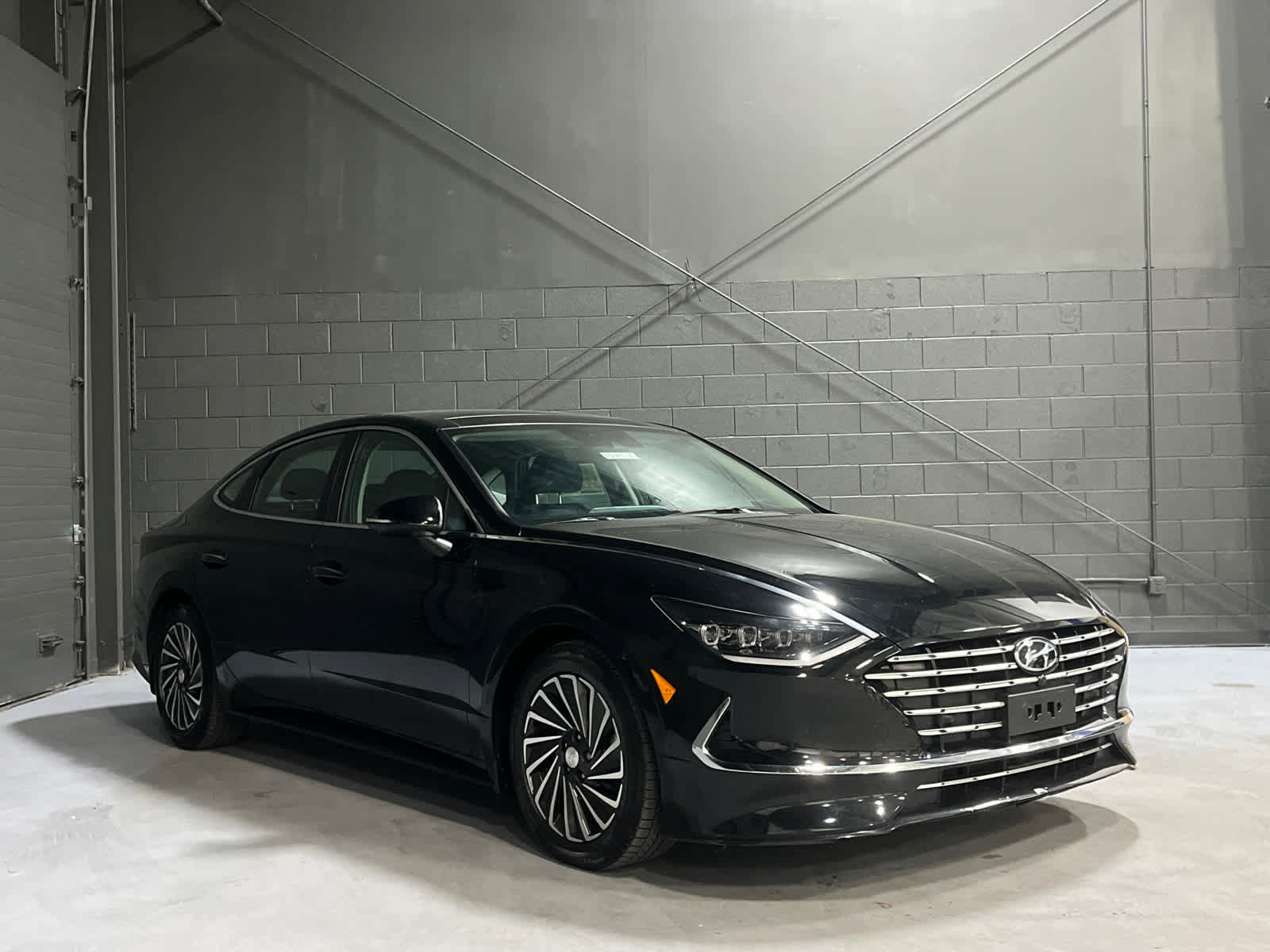 Used 2023 Hyundai Sonata Limited