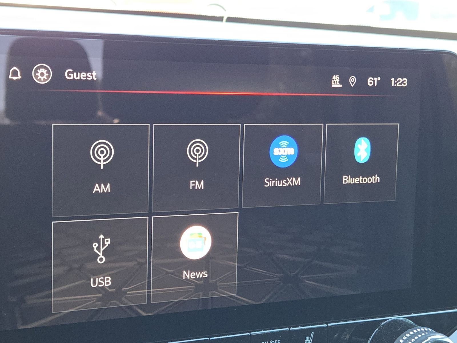 New 2026 GMC Canyon Elevation w/ Convenience Package image 32