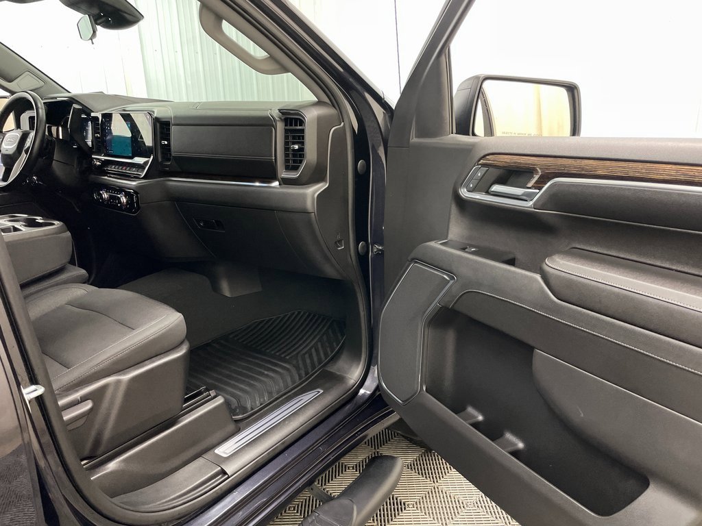 Certified 2023 GMC Sierra 1500 Elevation image 35