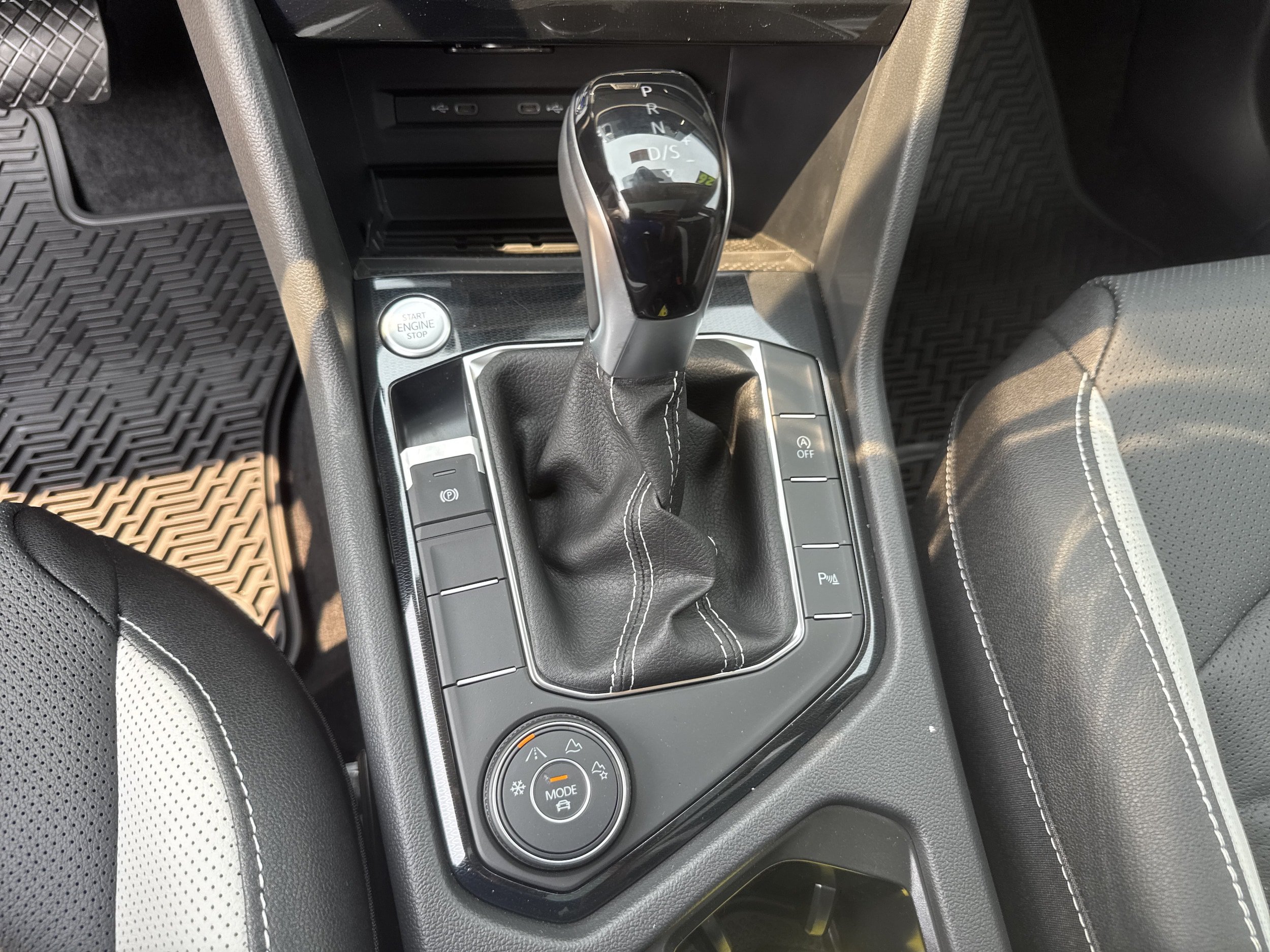 New 2026 Volkswagen Taos SEL AWD/4WD image 20