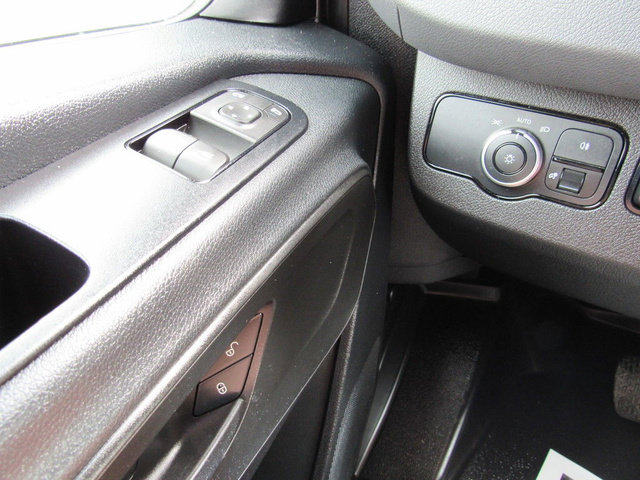 Used 2023 Mercedes-Benz Sprinter 4500 image 38