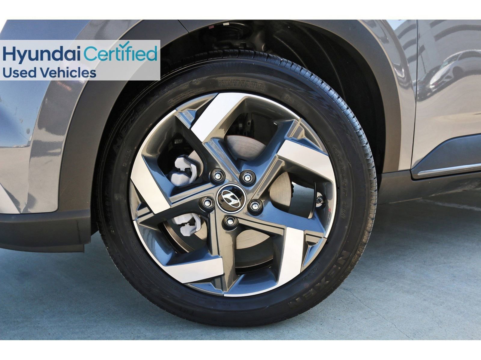 Certified 2022 Hyundai Venue Limited w/ Cargo Package FWD image 33