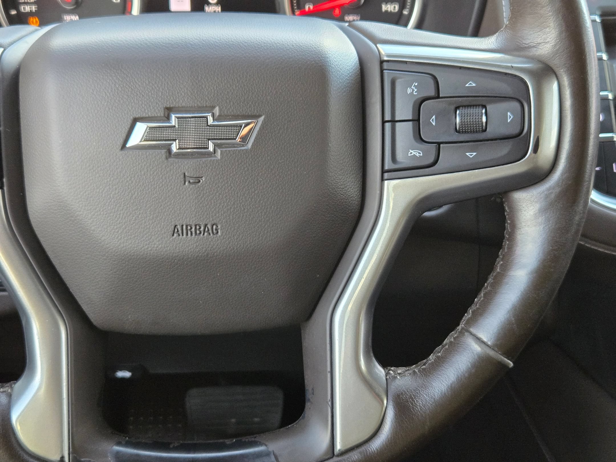 Used 2021 Chevrolet Suburban Z71 w/ Z71 Off-Road Package AWD/4WD image 22