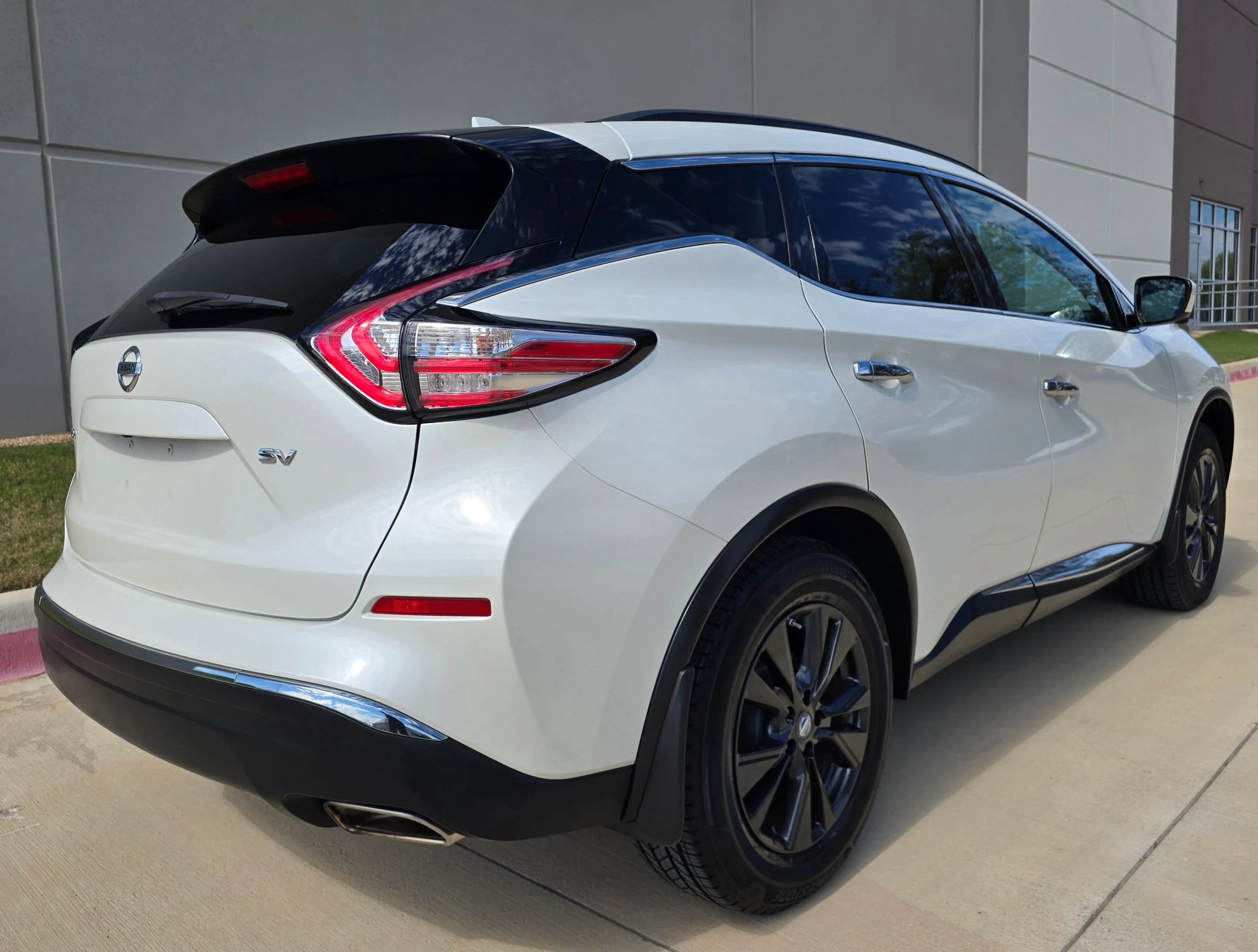 Used 2017 Nissan Murano SV w/ Premium Plus Package FWD image 7