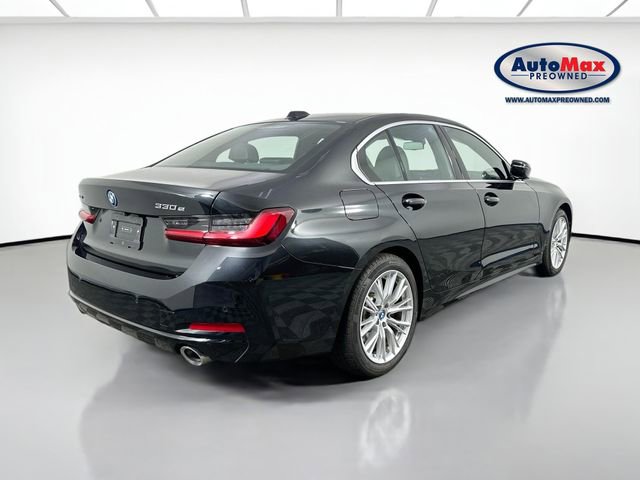 Used 2024 BMW 330e xDrive w/ Convenience Package AWD/4WD image 2
