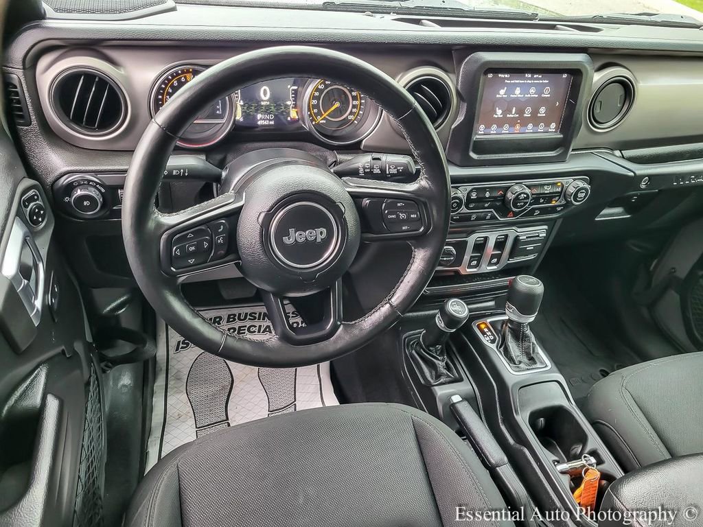 Used 2020 Jeep Wrangler Sport AWD/4WD image 12