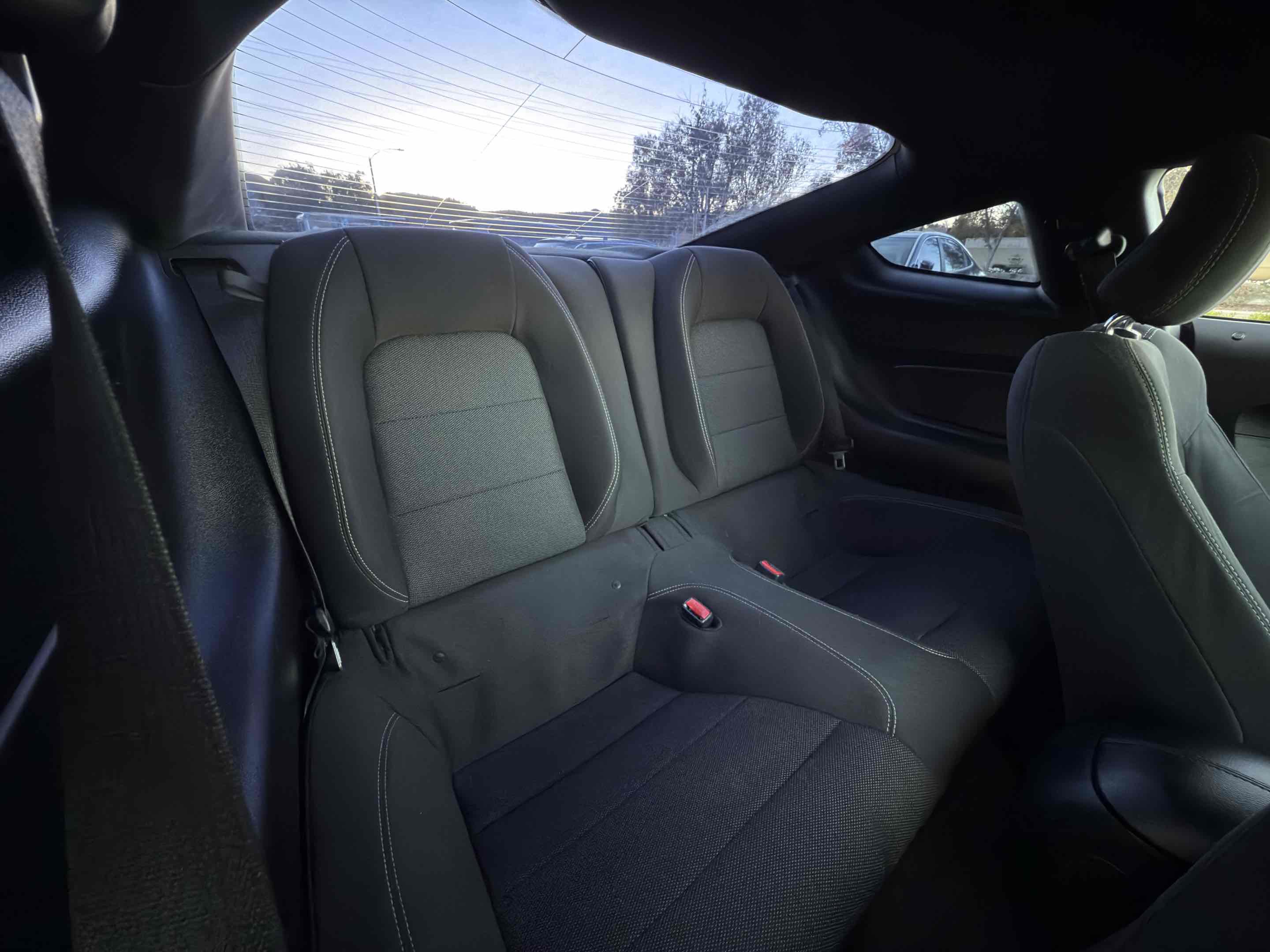 Used 2017 Ford Mustang Coupe RWD image 49