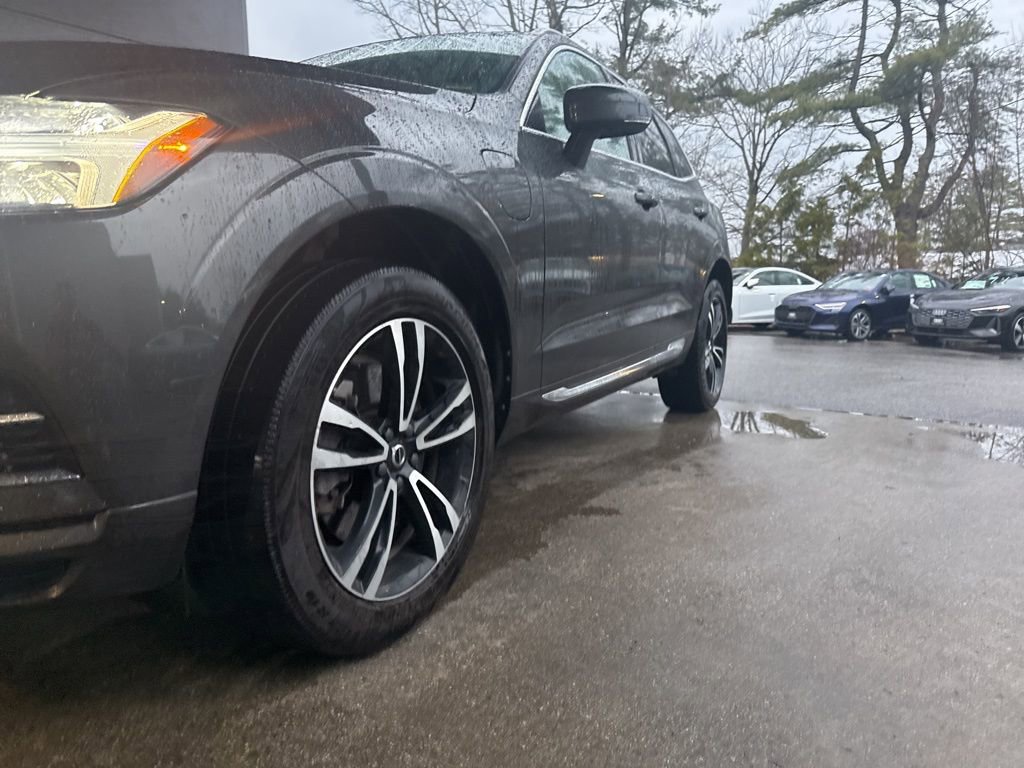 Used 2021 Volvo XC60 T8 Inscription Expression w/ Advanced Package AWD/4WD image 3