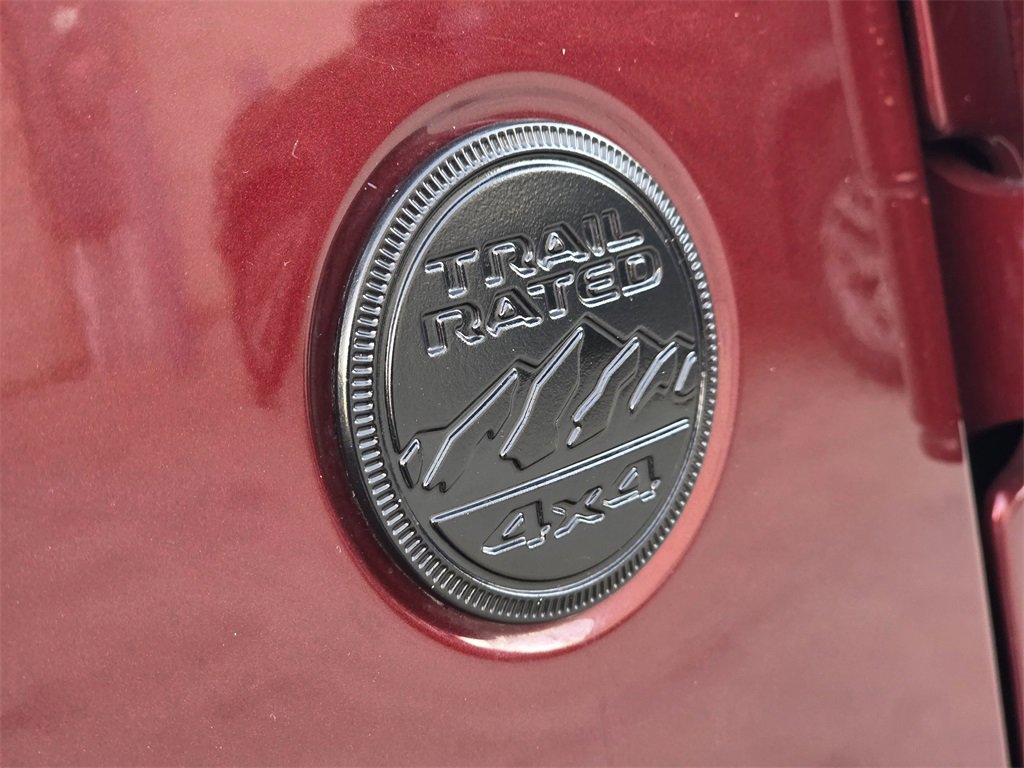 Used 2021 Jeep Gladiator Sport image 8