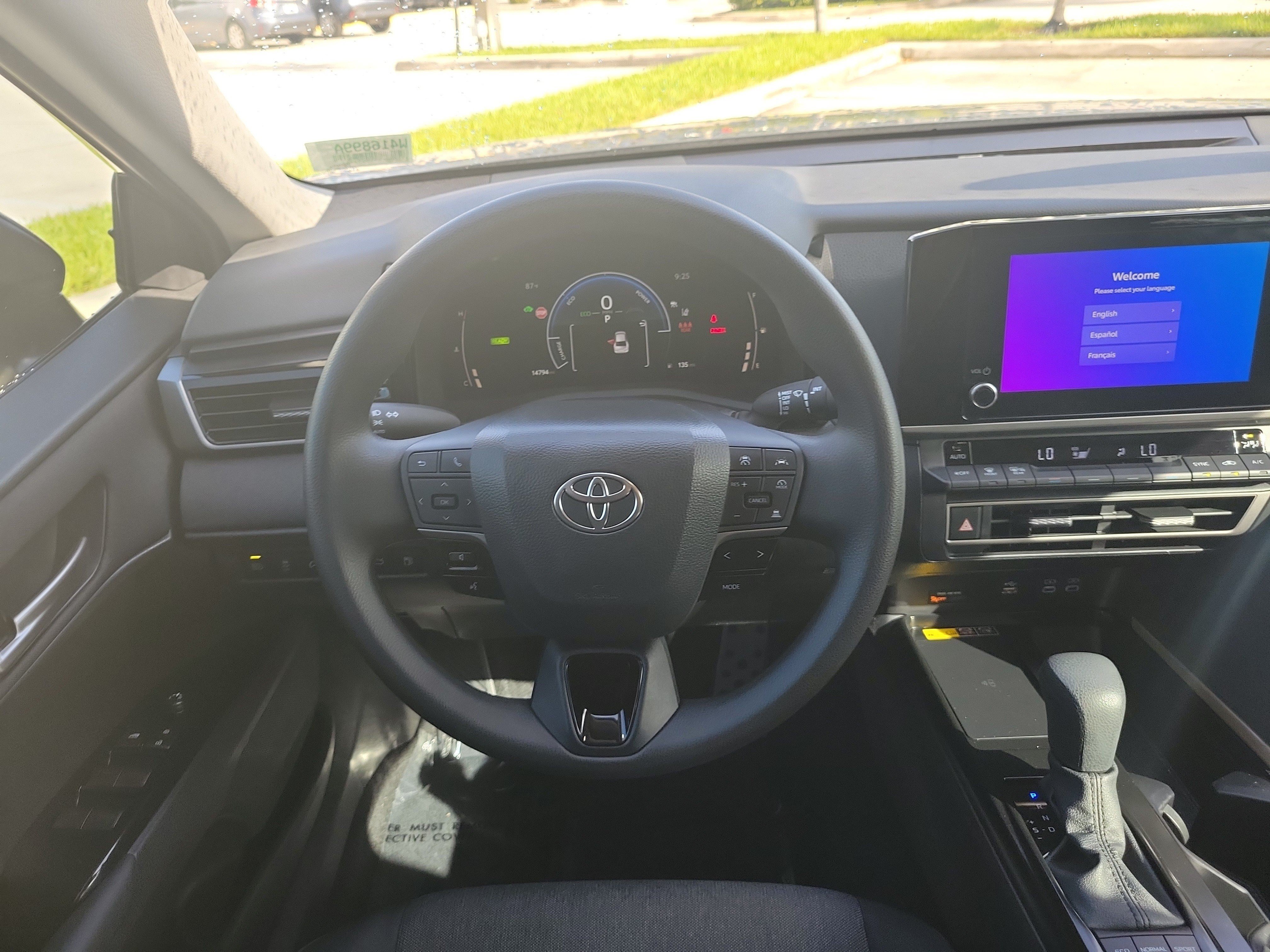 Used 2026 Toyota Camry LE FWD image 17