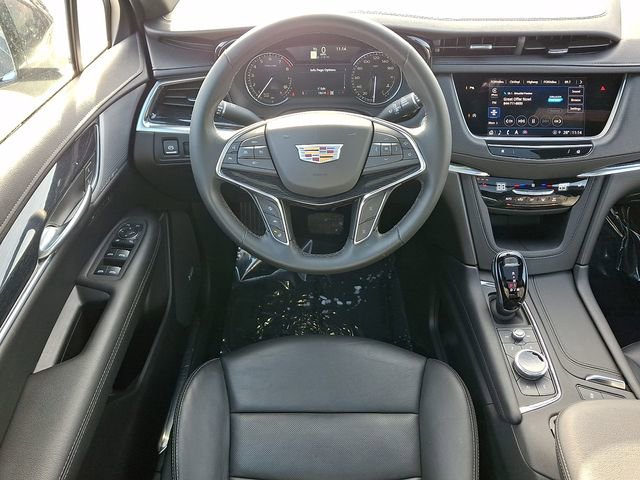 Certified 2025 Cadillac XT5 Premium Luxury image 10
